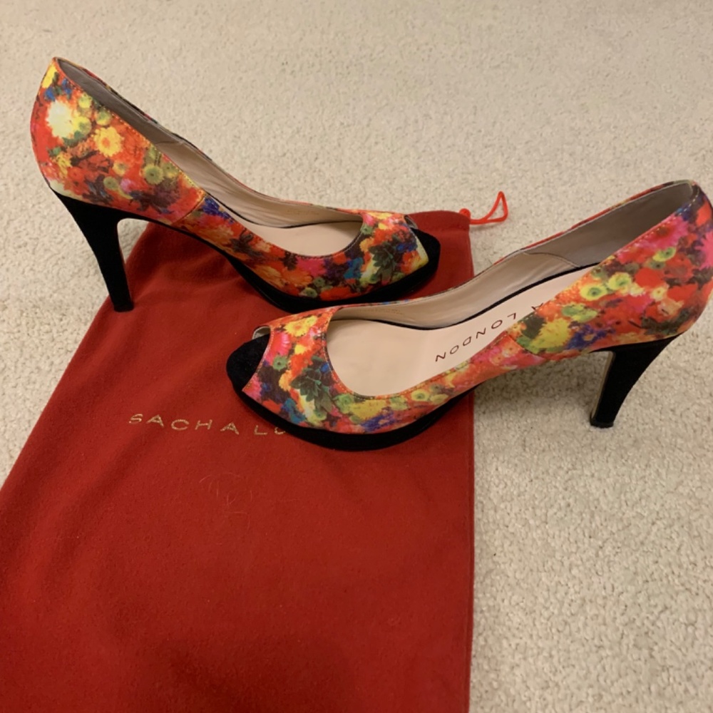 Floral pumps - Picture 4 of 4